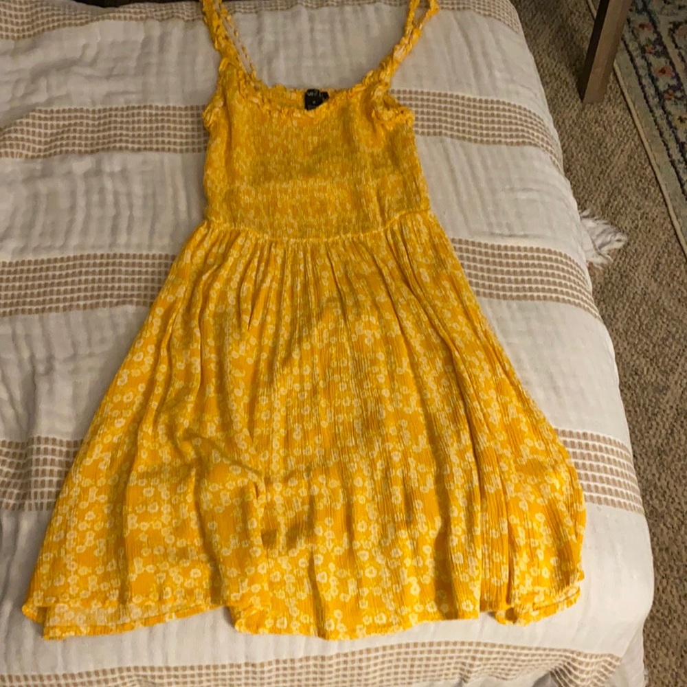 Women’s dress rue 21 size m